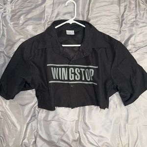 Wing stop crop top